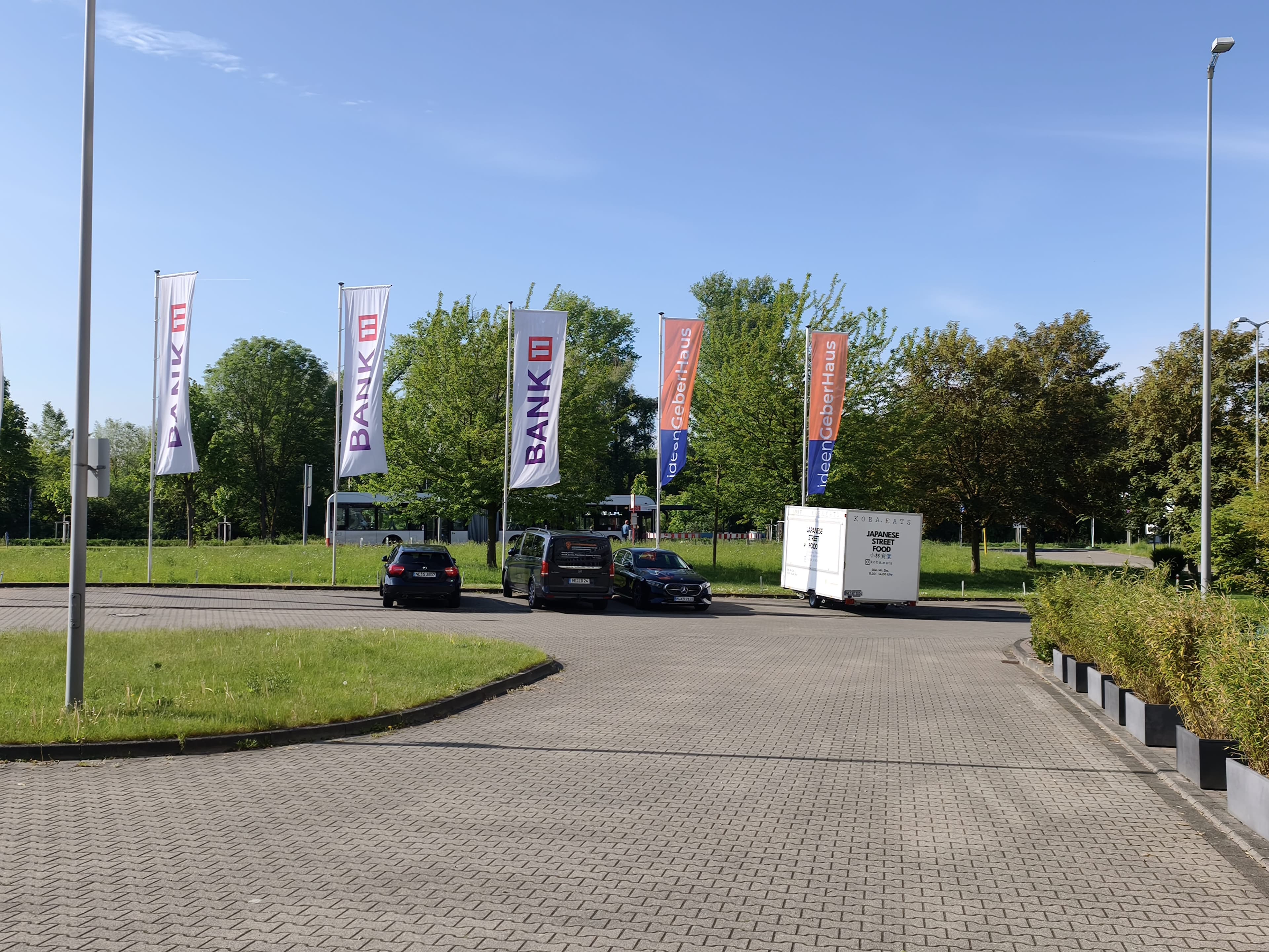 Anreise & Parken