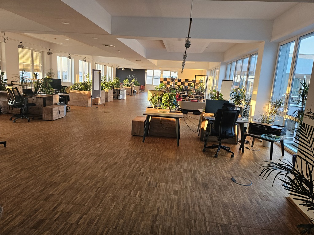 ideengeberhaus Office sunny